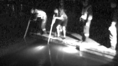 AG亚娱集团官方|坚持人民立场是不忘初心继续前进的政治保证_时事政治_中公教育网