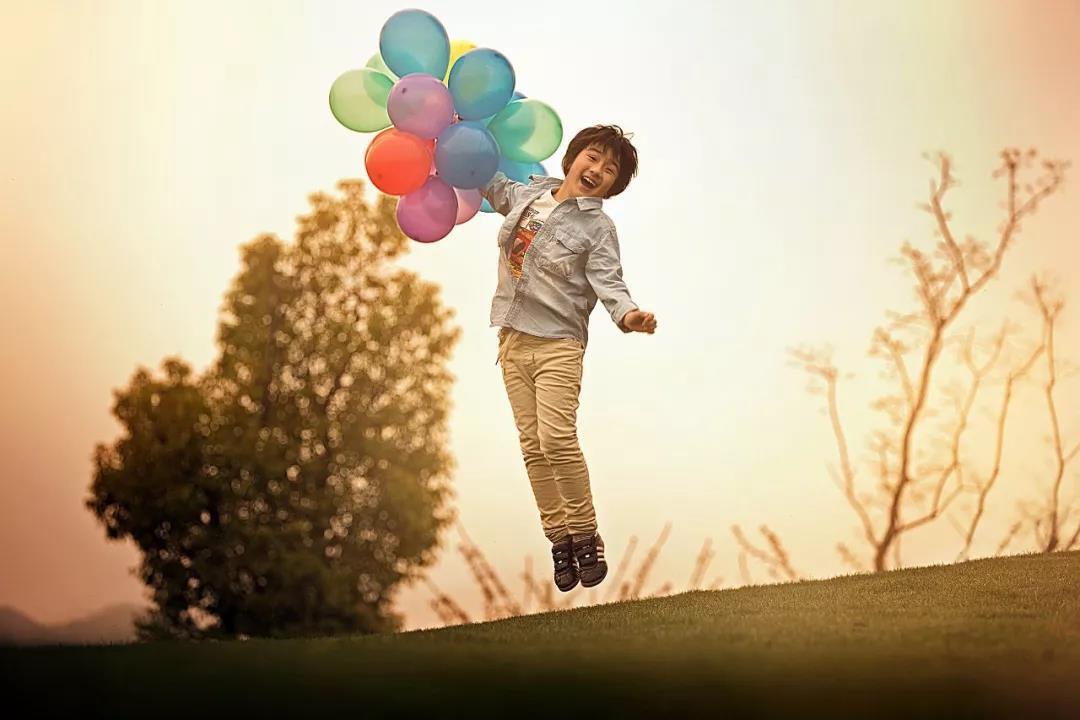 AG亚娱集团_对标“四个人”要求 内化于心外化于行_时事政治_中公教育网(图4) ag亚娱官网