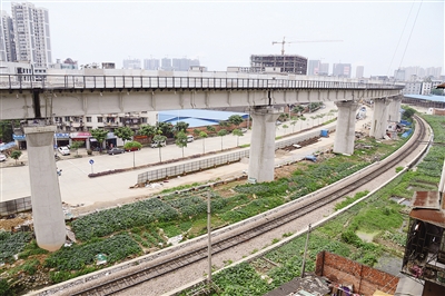 ‘AG亚娱集团官方’大学梦 中国学生留英“圆梦”