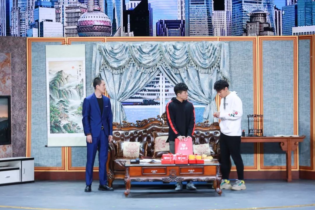 AG亚娱集团|从党史上的主题教育活动中汲取营养和智慧_时事政治_中公教育网(图3) AG亚娱集团官方