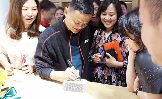 让政治工作成为贯穿队伍管理的“生命线”:ag亚娱官网