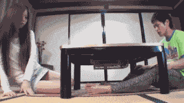 
搞笑GIF：你们喜欢这个小姐姐蜘蛛侠吗？最近其他平台都很火 -AG亚娱集团(图2)