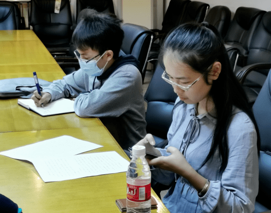 今天是第21个记者节 高新区(江海区)祝所有新闻媒体事情者节日快乐!‘AG亚娱集团’(图41)
今天是第21个记者节 高新区(江海区)祝所有新闻媒体事情者节日快乐!‘AG亚娱集团’(图41)