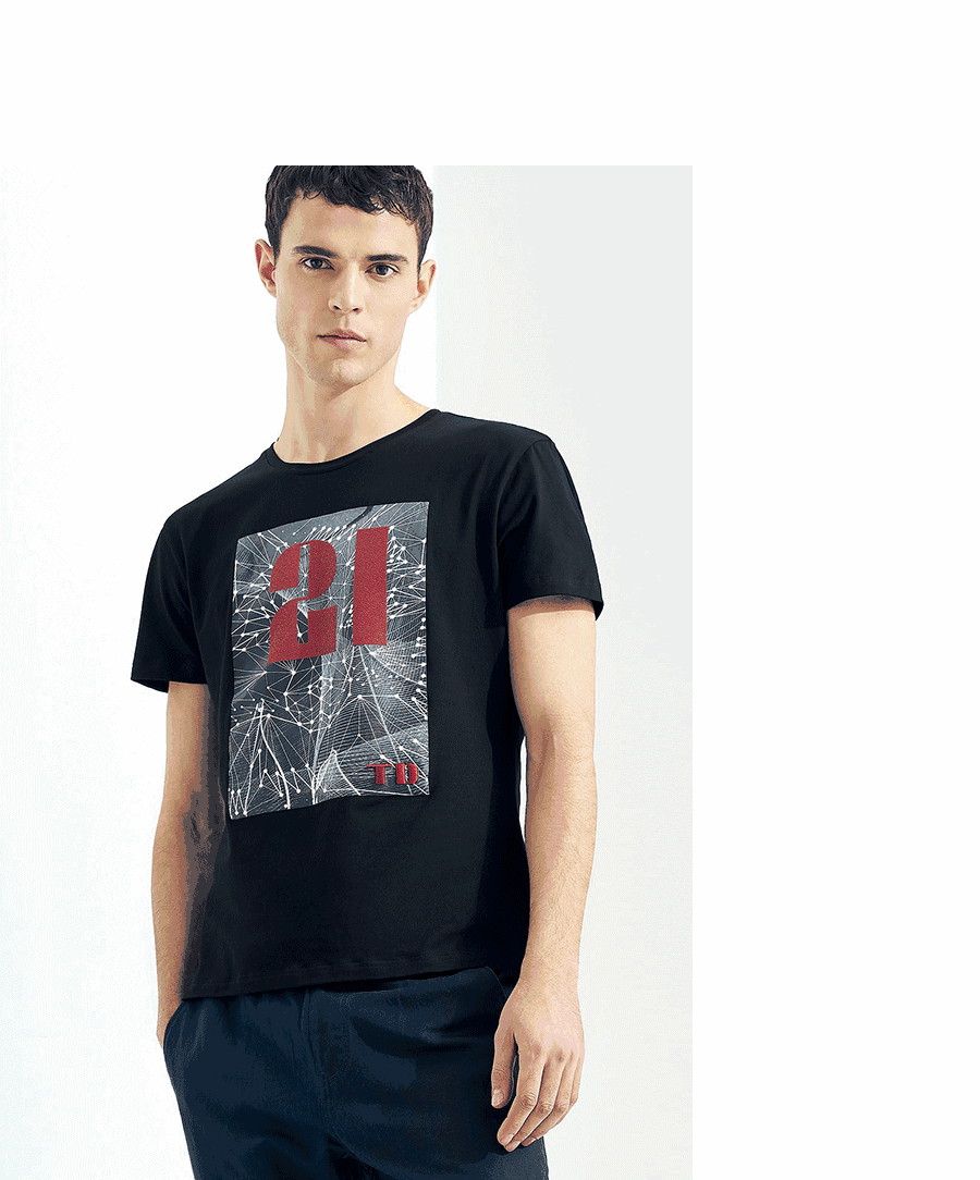 【AG亚娱集团官方】重大师生登32米云梯车 体验消防高空救援