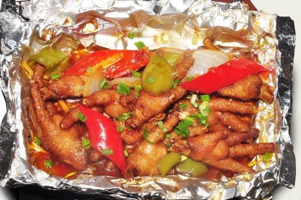 张家口某鞋店无视消防安全 被责令整改‘AG亚娱集团官方’(图4) AG亚娱集团官方