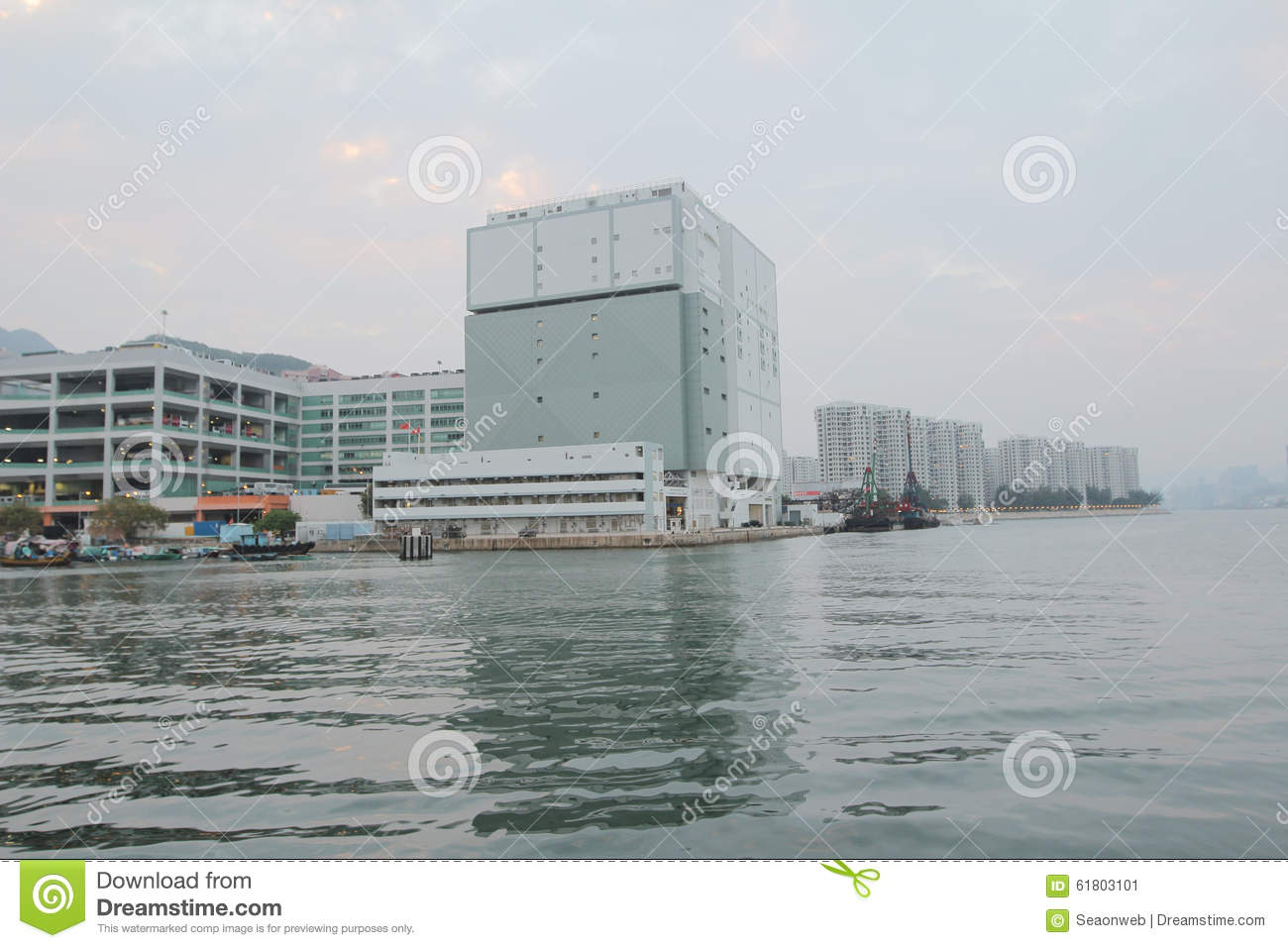 李世峰：扛起重大政治责任 抢抓重大发展机遇 高标准建好自贸片区促进经济高质量发展|AG亚娱集团