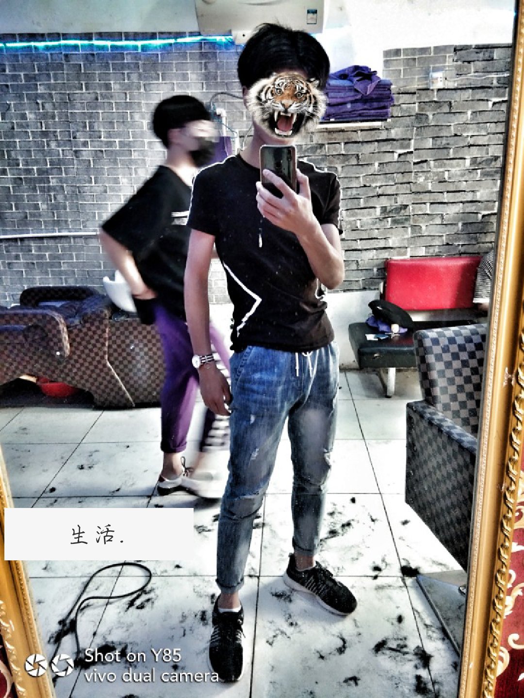 纪委干部殴打举报人该“下”到何处?_时事政治_中公教育网_AG亚娱集团(图4) ag亚娱官网